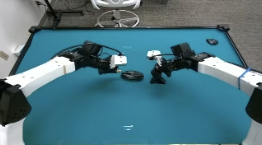 Expert trajectory example using the rarer left-side battery insertion strategy